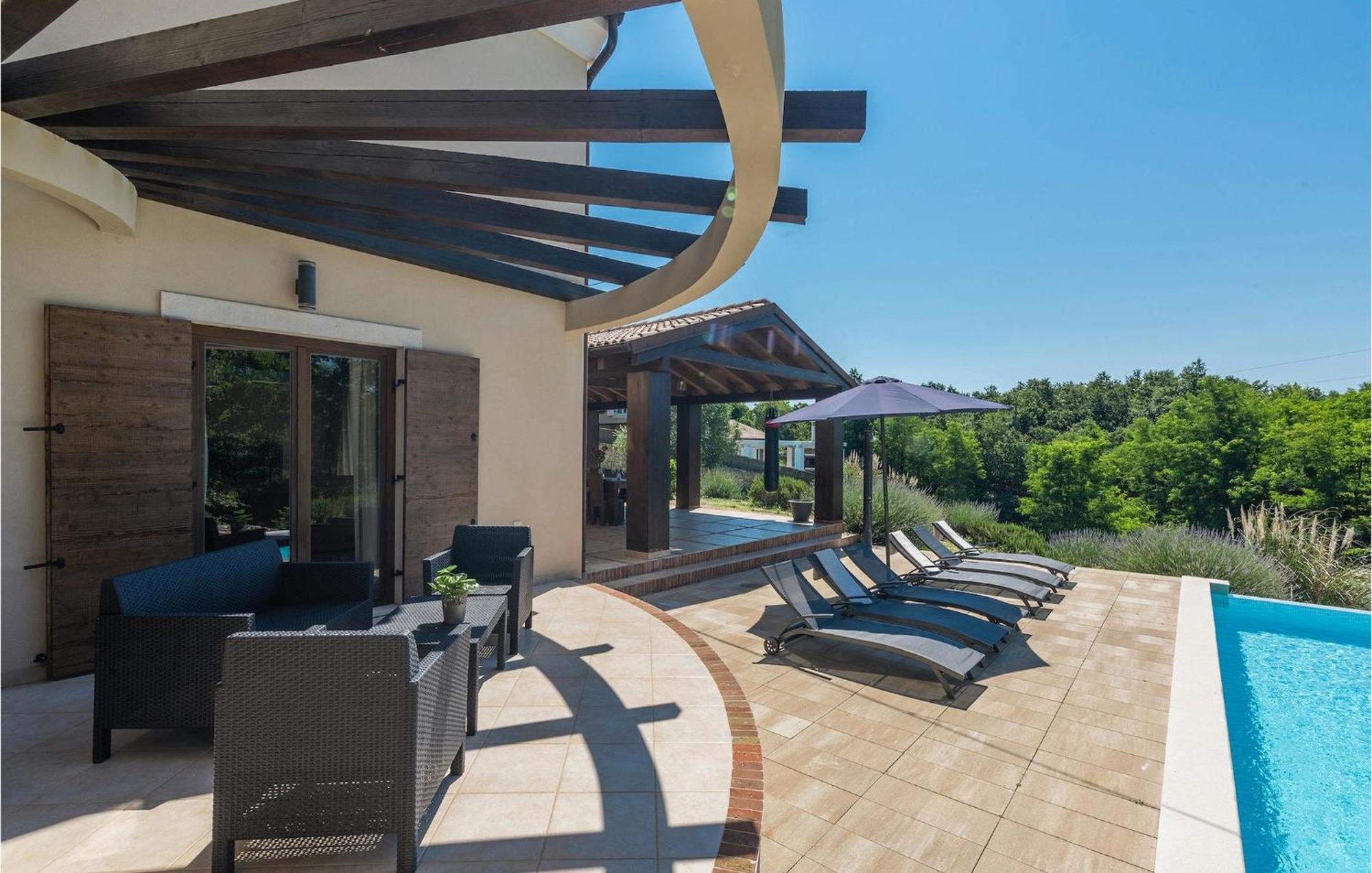 Dali Holiday home